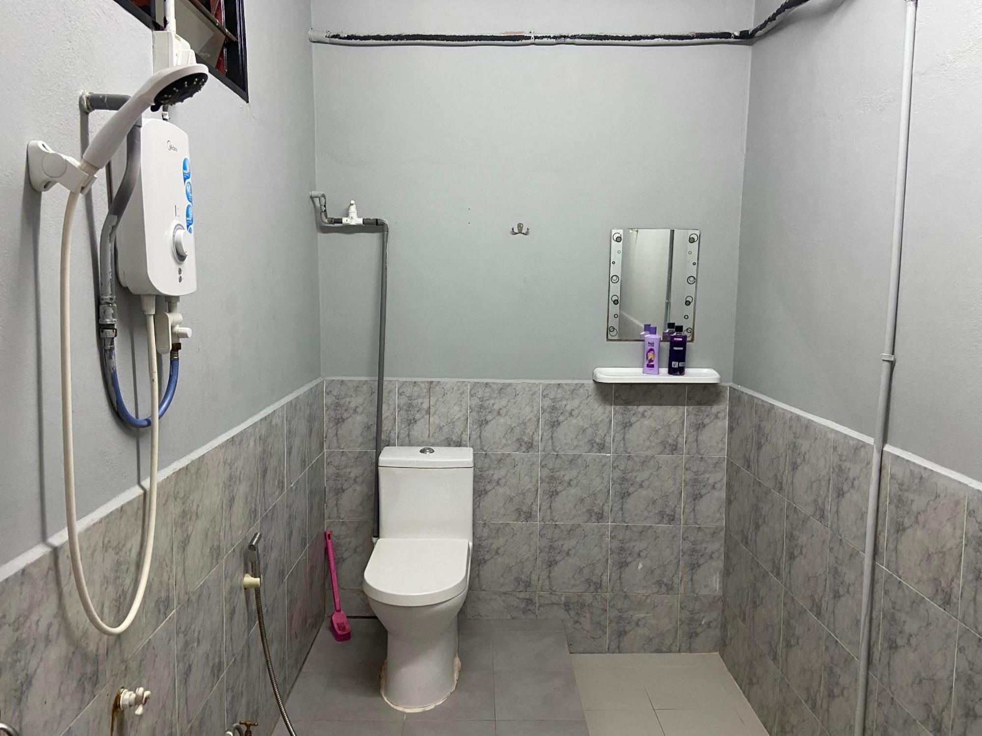 Padang Besar Guesthouse Lorong 6 Екстер'єр фото