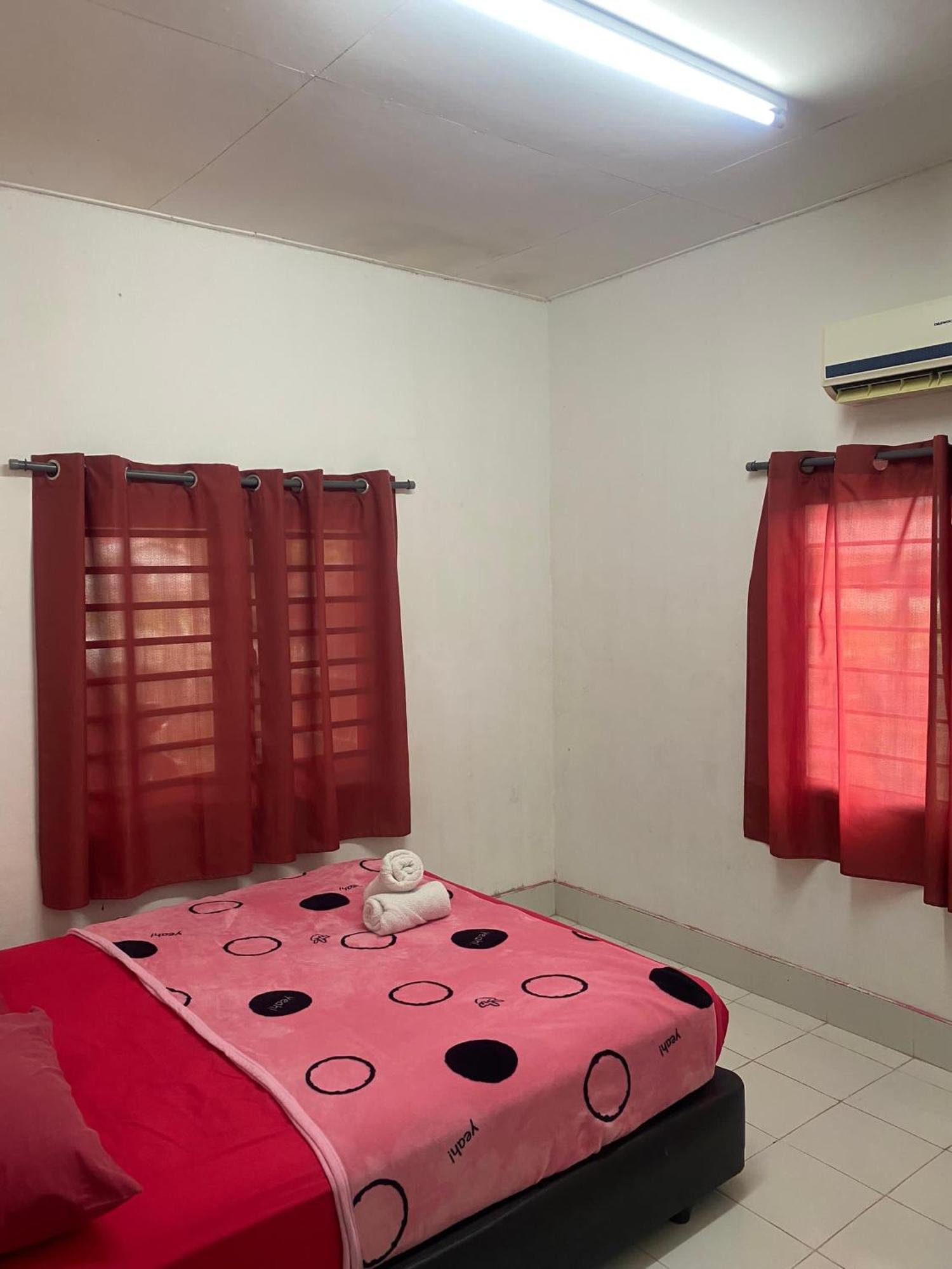 Padang Besar Guesthouse Lorong 6 Екстер'єр фото